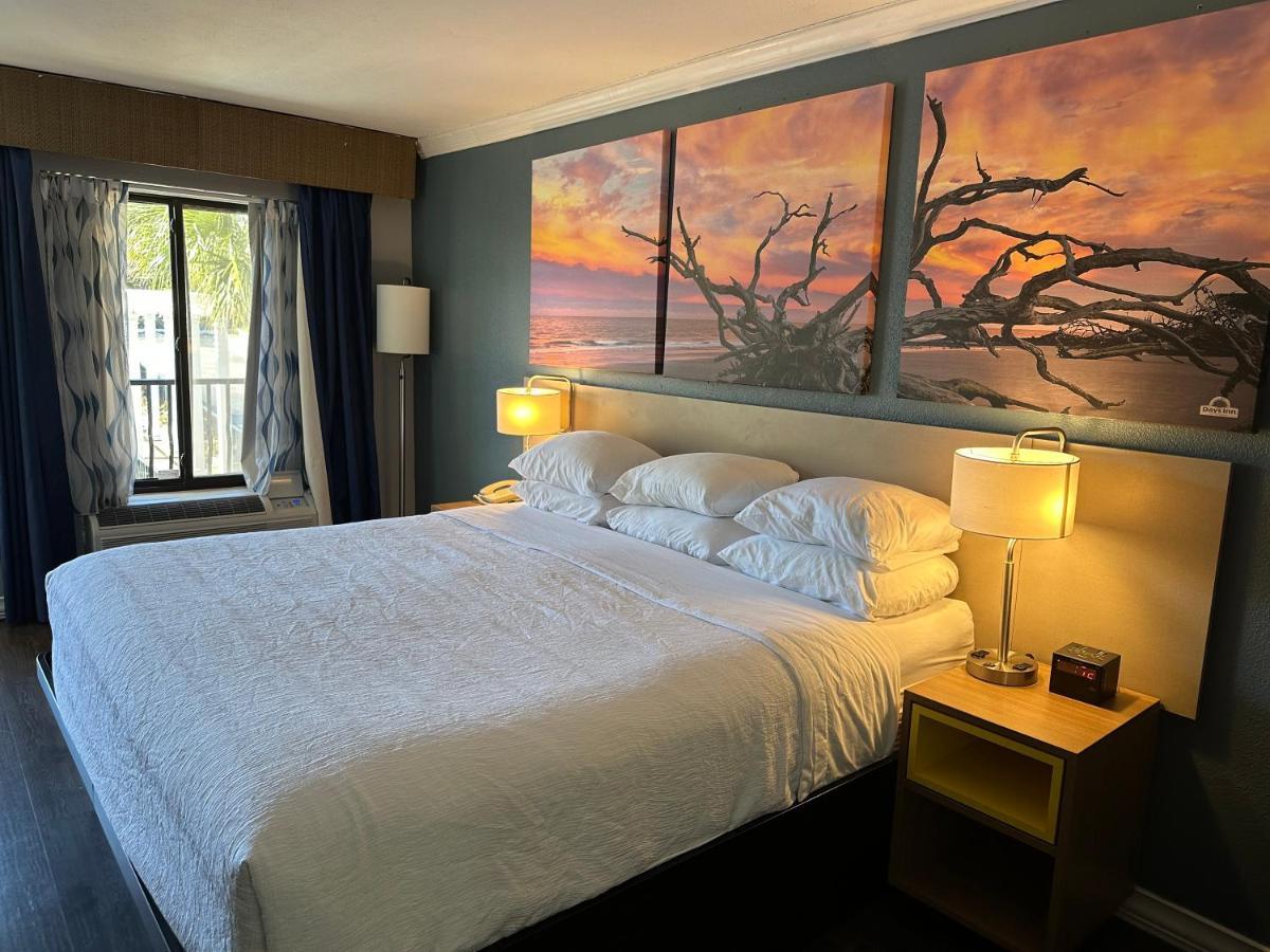 Days Inn By Wyndham Pensacola - Historic Downtown Exteriér fotografie